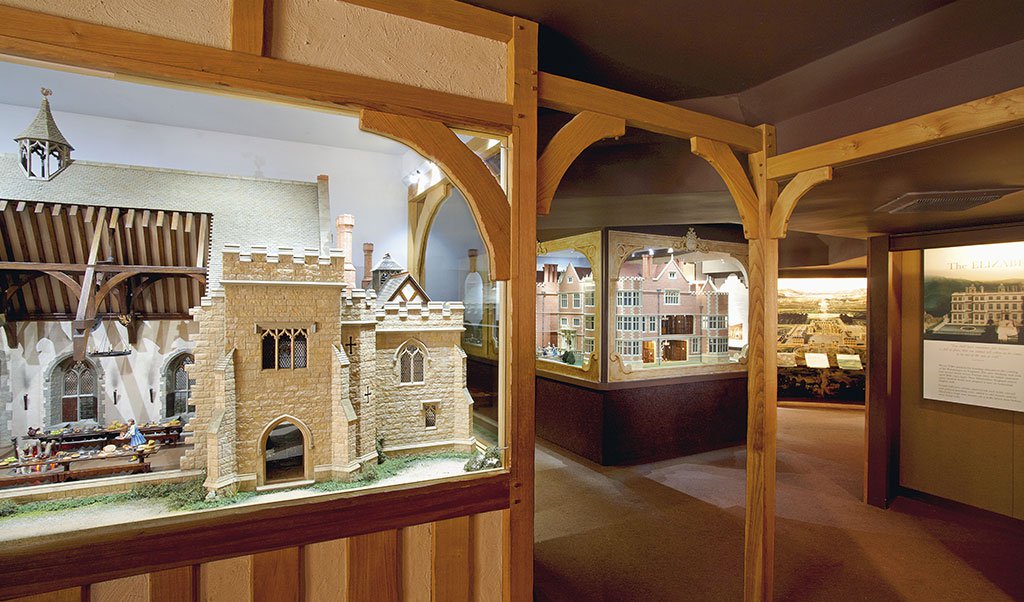 Hever Castle Attractions Miniature House Exhibition Gallery