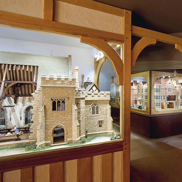 Hever Castle Attractions Miniature House Exhibition