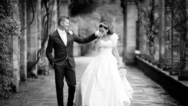 Hever Castle Venue Hire Italian Gardens Wedding Just Married