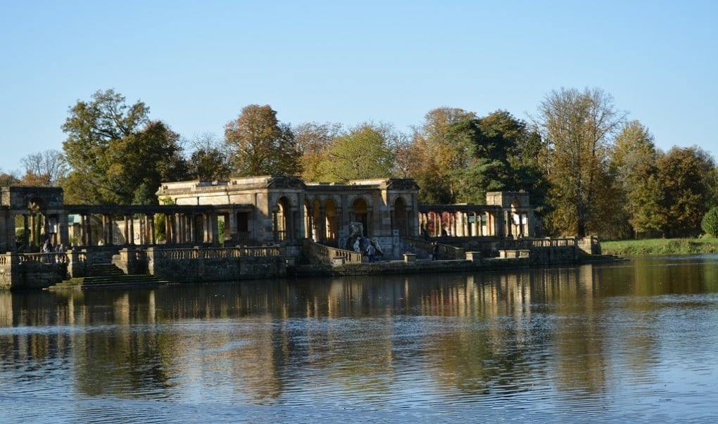 Hever Castle Lake Walk