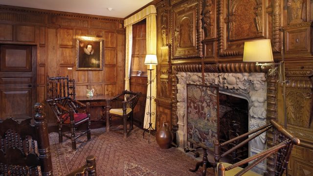 The Morning Room at Hever Castle