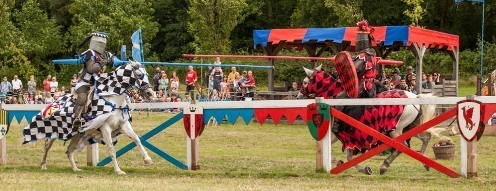 Hever Castle jousting tournament